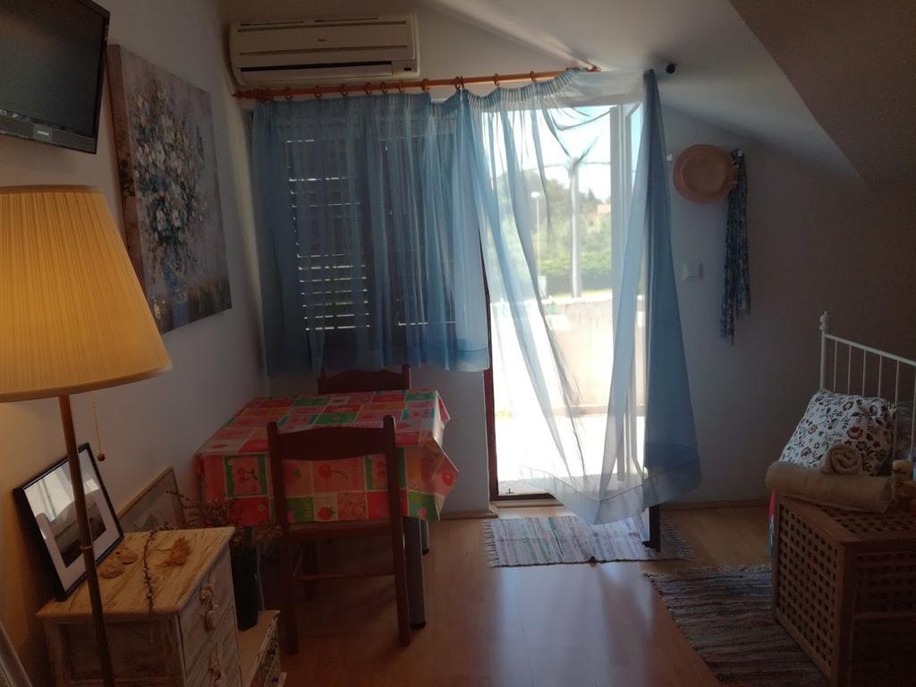 Apartments Tamara Sukošan Buitenkant foto